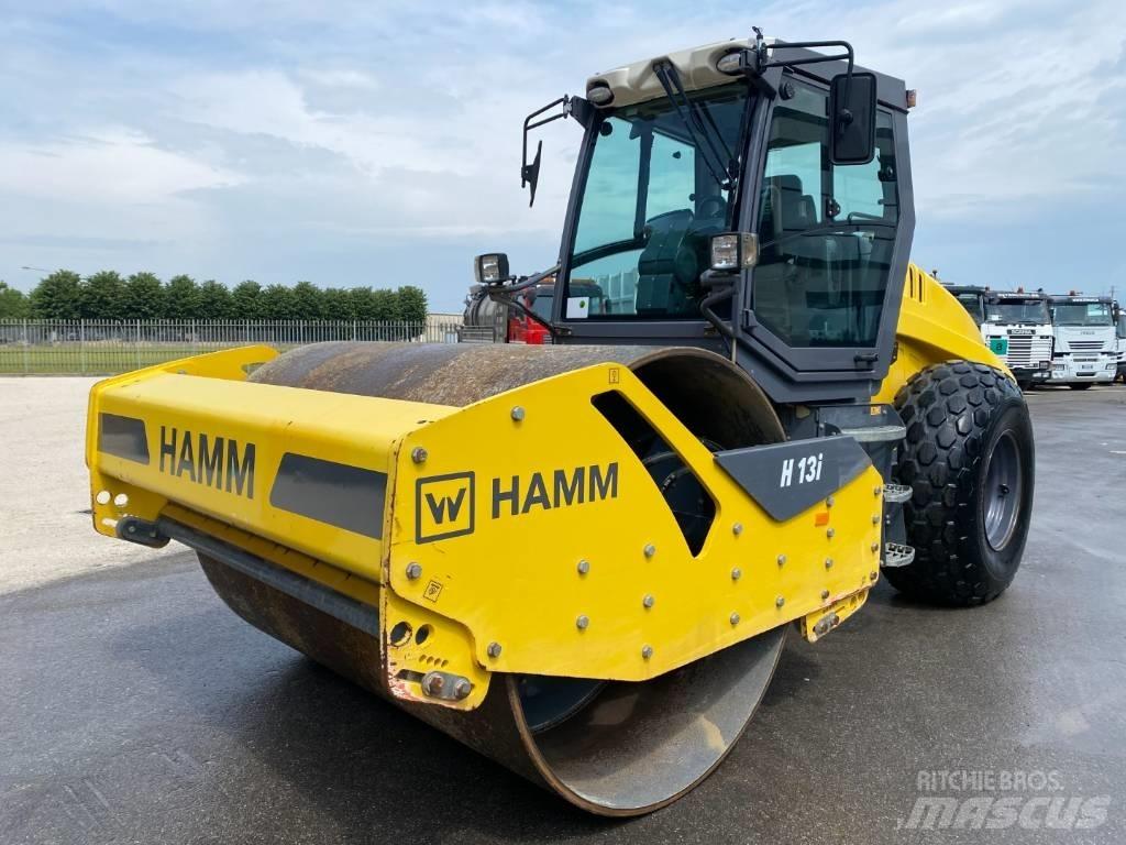 Hamm H13 i Vienvalča grunts veltņi