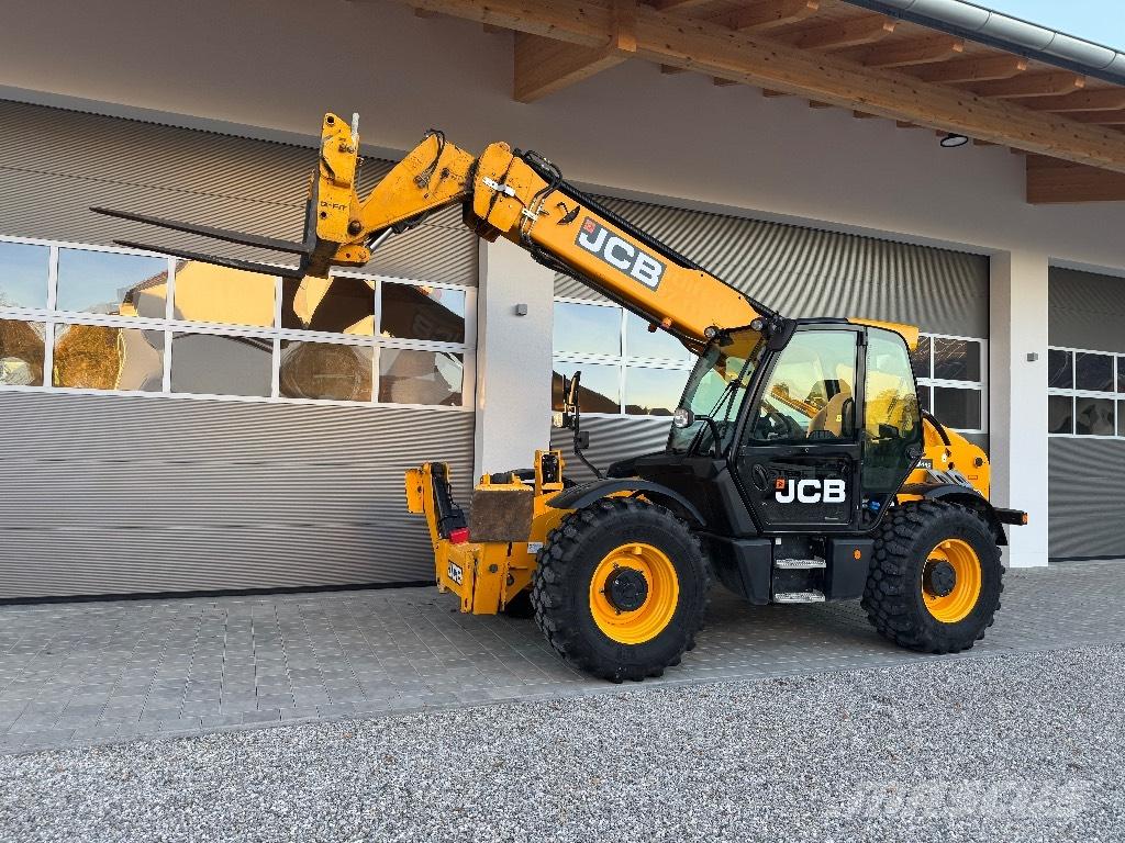 JCB 540-140 Teleskopiskie manipulatori