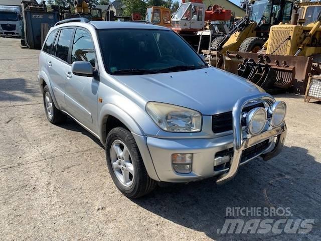 Toyota RAV-4 Automašīnas