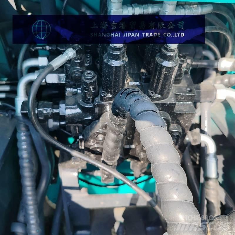Kobelco 210 Kāpurķēžu ekskavatori