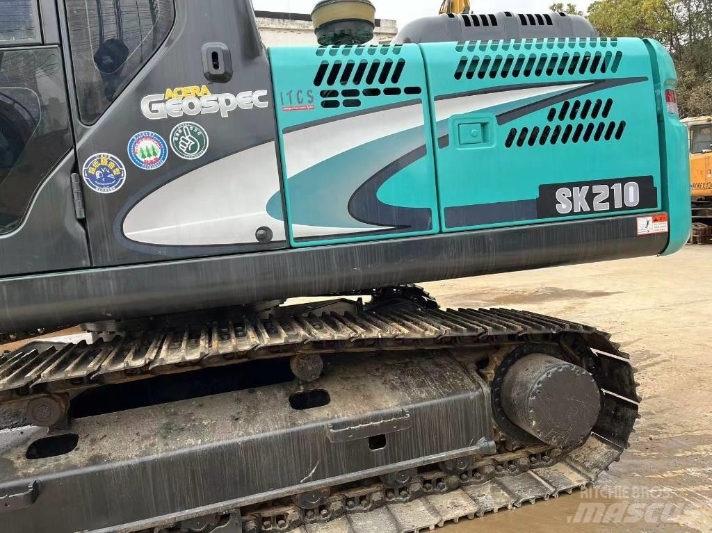 Kobelco SK 210 Kāpurķēžu ekskavatori