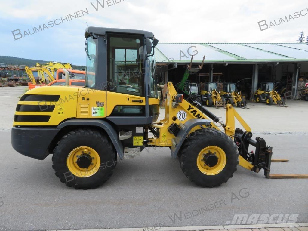 Yanmar V 80 Iekrāvēji uz riteņiem