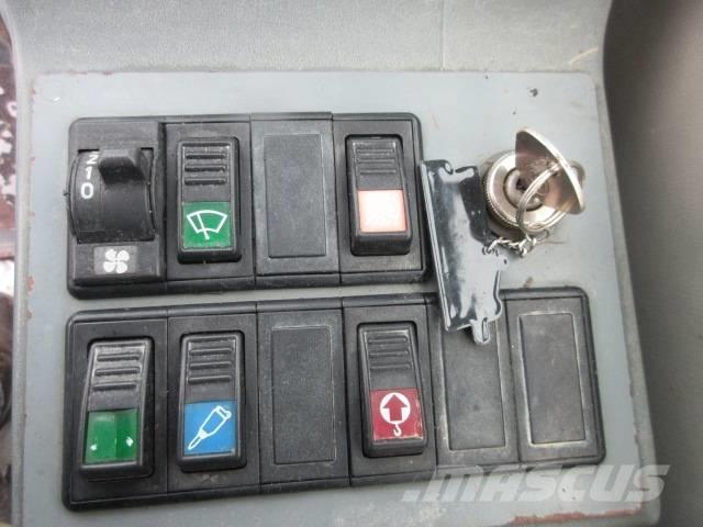 Bobcat 444 Kāpurķēžu ekskavatori