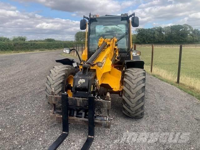 JCB TM 320 S Lauksaimniecības pacēlāji