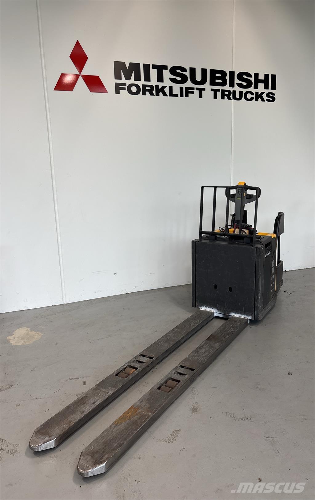 Atlet PMR200P Pašgājējplatformas