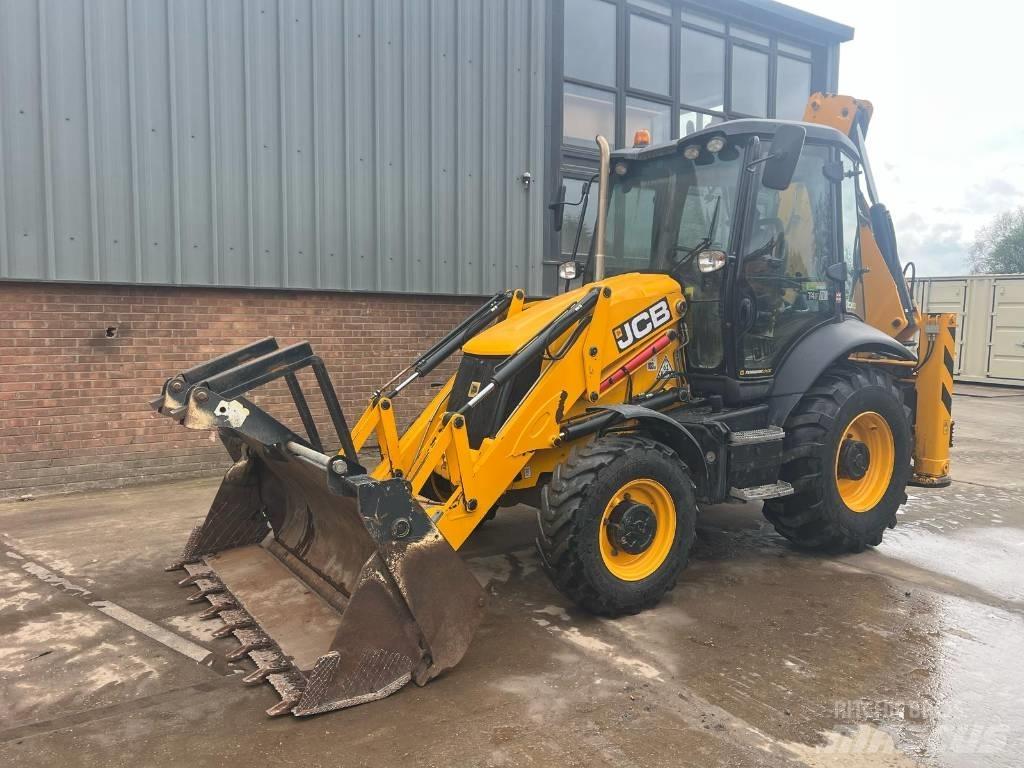 JCB 3 CX Ekskavatori-iekrāvēji
