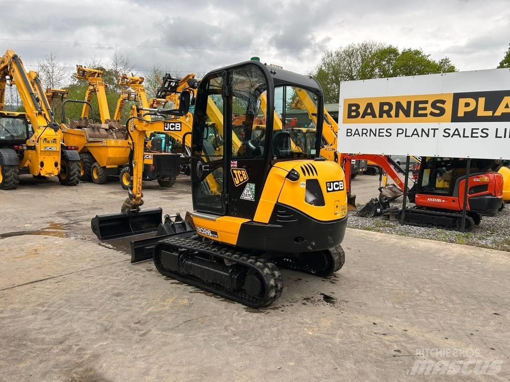 JCB 8026 CTS Mini ekskavatori < 7 t