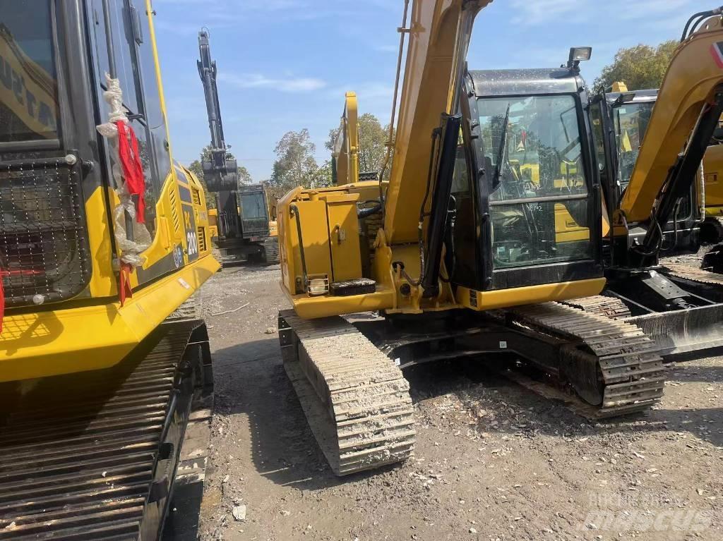 CAT  307 Kāpurķēžu ekskavatori
