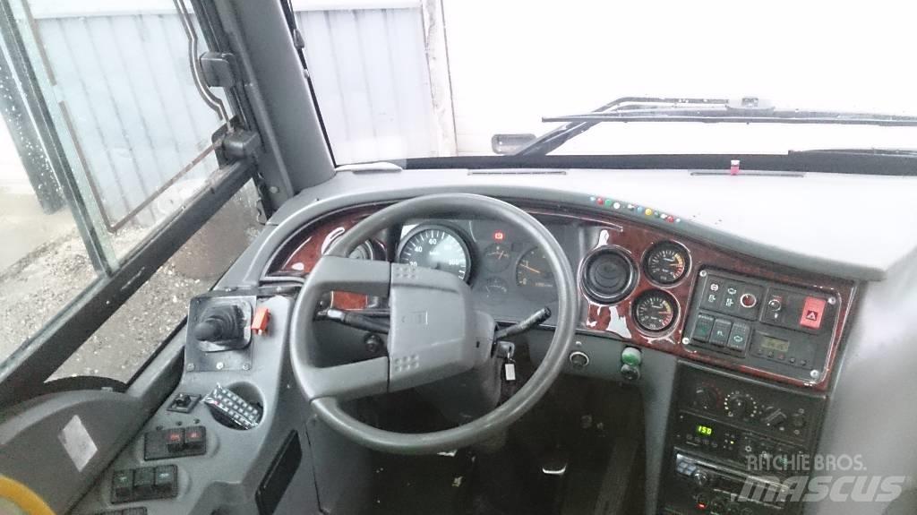 Isuzu Turquoise Starppilsētu autobusi