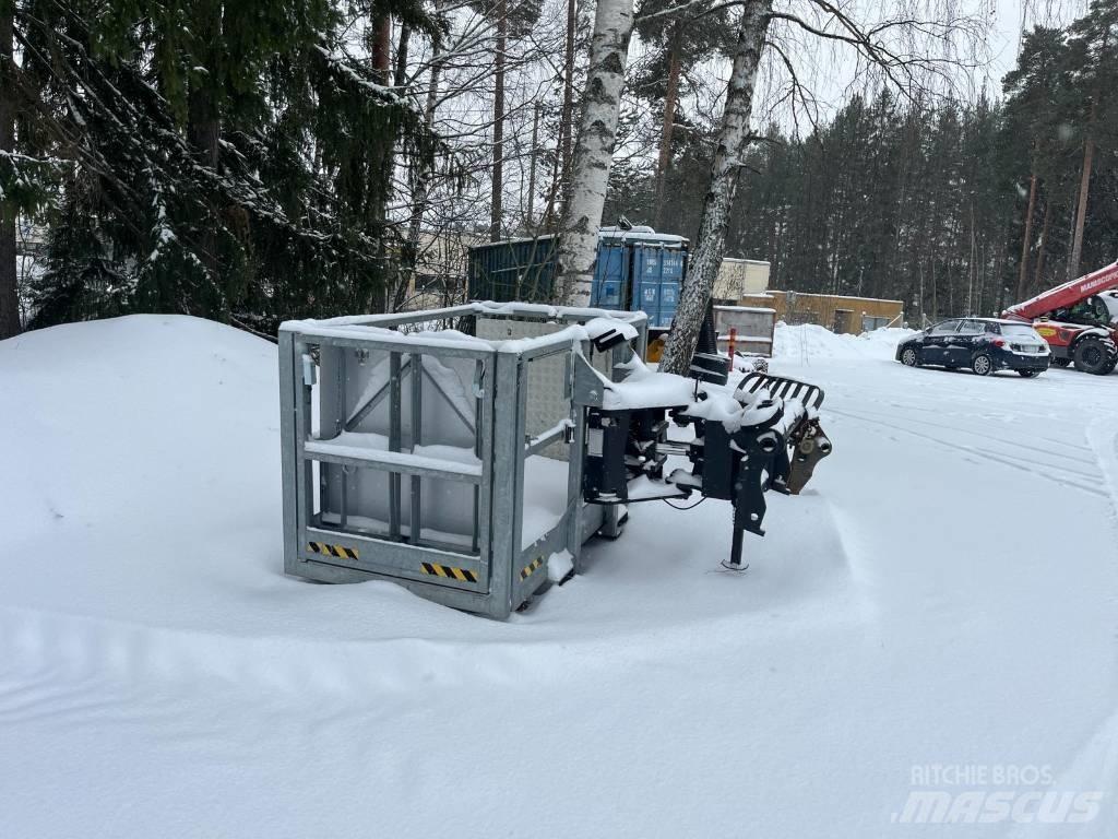 Manitou 1840 Teleskopiskie manipulatori