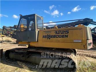Sennebogen S 1225 R Kāpurķēžu ekskavators ar strēli