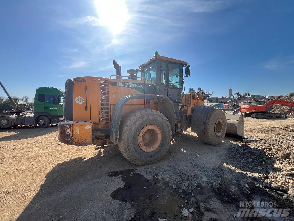 Hyundai HL 770-9 A Iekrāvēji uz riteņiem