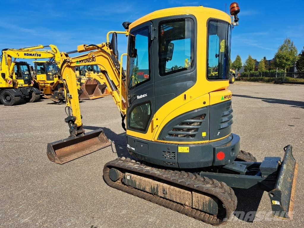 Hyundai R30 Z-9AK Mini ekskavatori < 7 t