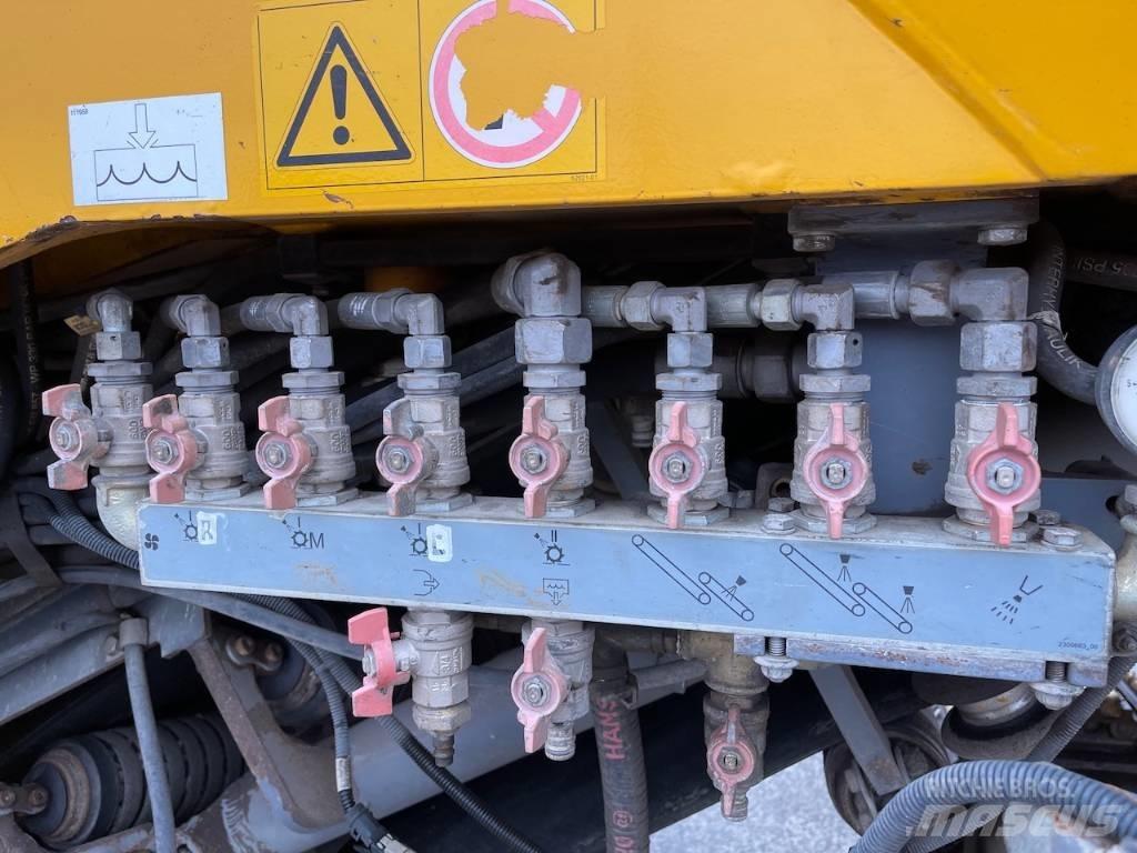Wirtgen W250 Asfalta dzesēšanas iekārtas
