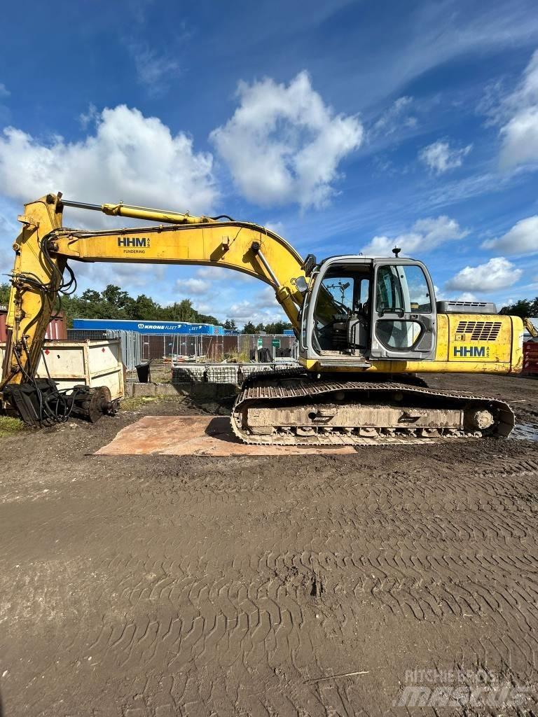 New Holland E 265 Kāpurķēžu ekskavatori