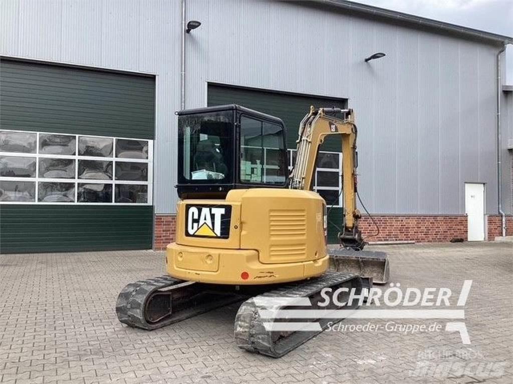 CAT 305.5 ECR Ekskavatori uz riteņiem
