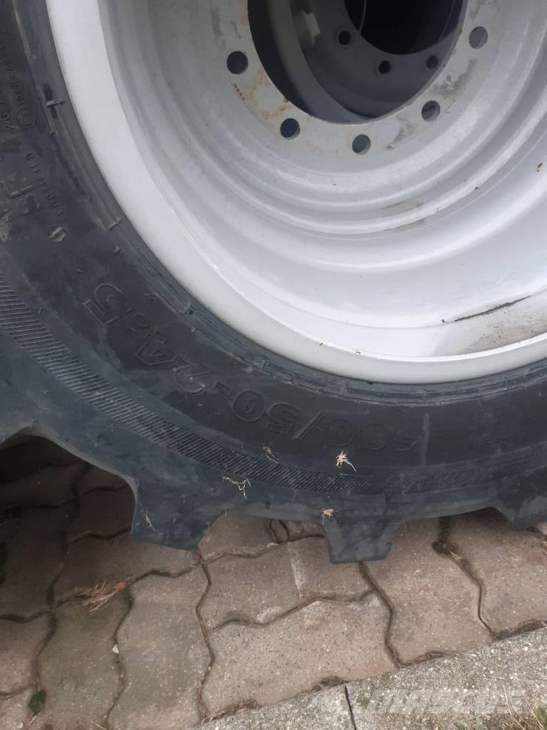 Nokian 600/50-24,5 Riepas, riteņi un diski