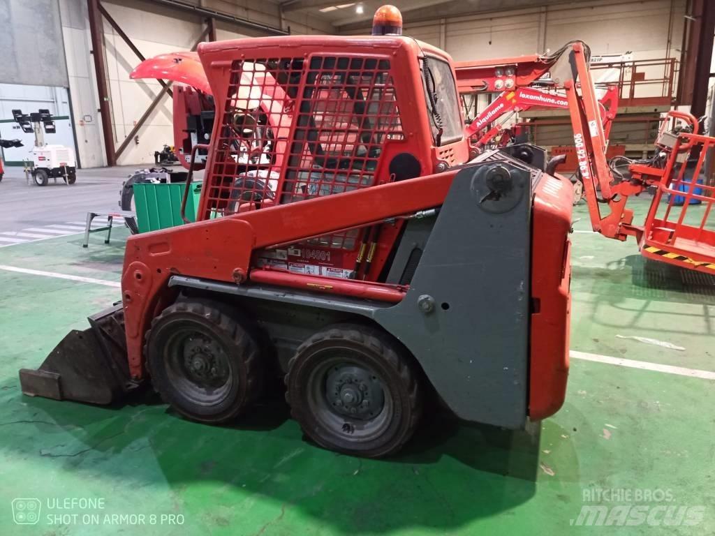 Bobcat S 100 Lietoti riteņu kompaktiekrāvēji