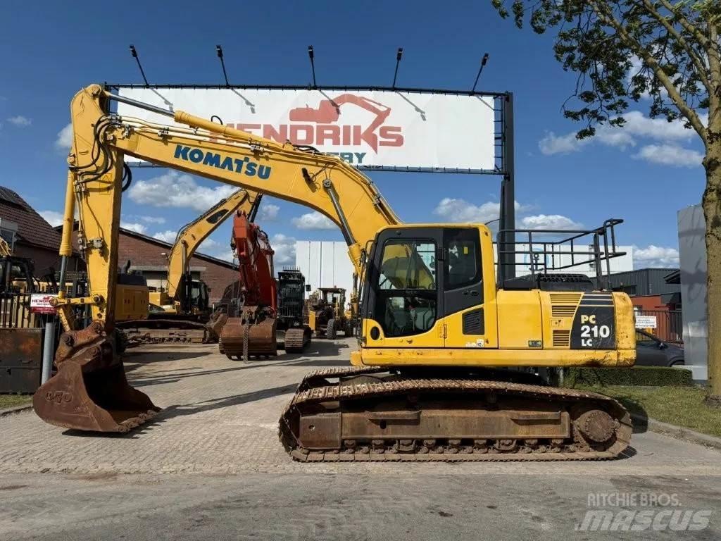 Komatsu PC210LC-8 Kāpurķēžu ekskavatori