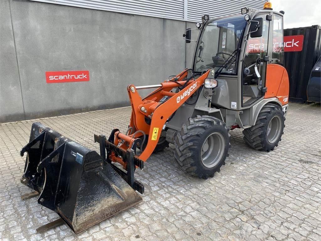Weycor AR320 Cab Multifunkcionālie iekrāvēji