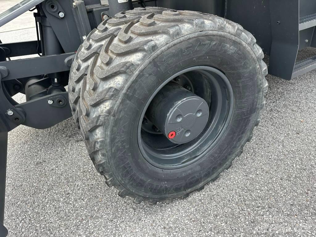 Komatsu PW 160-11EO Ekskavatori uz riteņiem