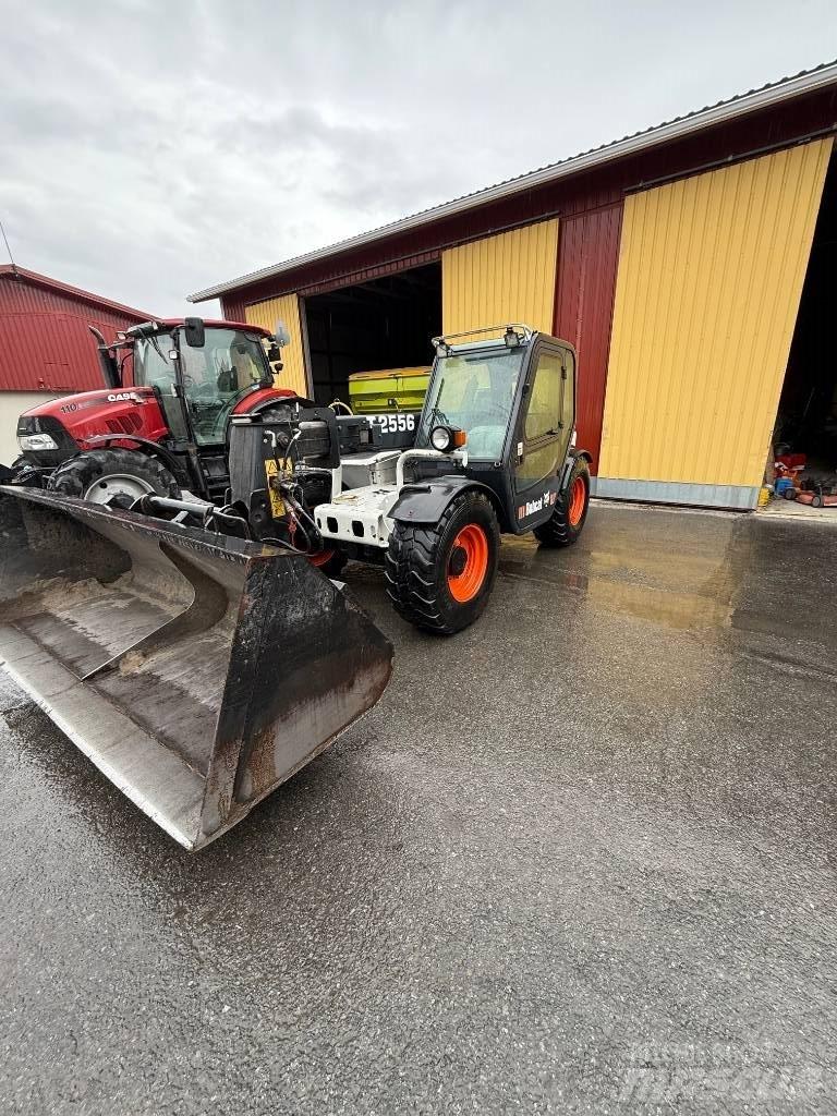 Bobcat T 2556 Teleskopiskie manipulatori