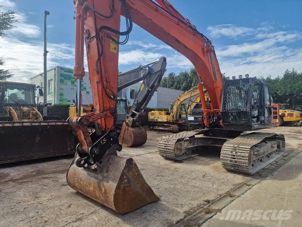 Hitachi ZX300LC-5 Kāpurķēžu ekskavatori