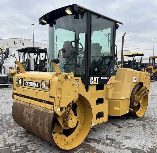 CAT CB 434D XW Divvalču grunts veltņi