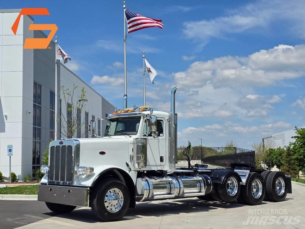 Peterbilt 389 Vilcēji
