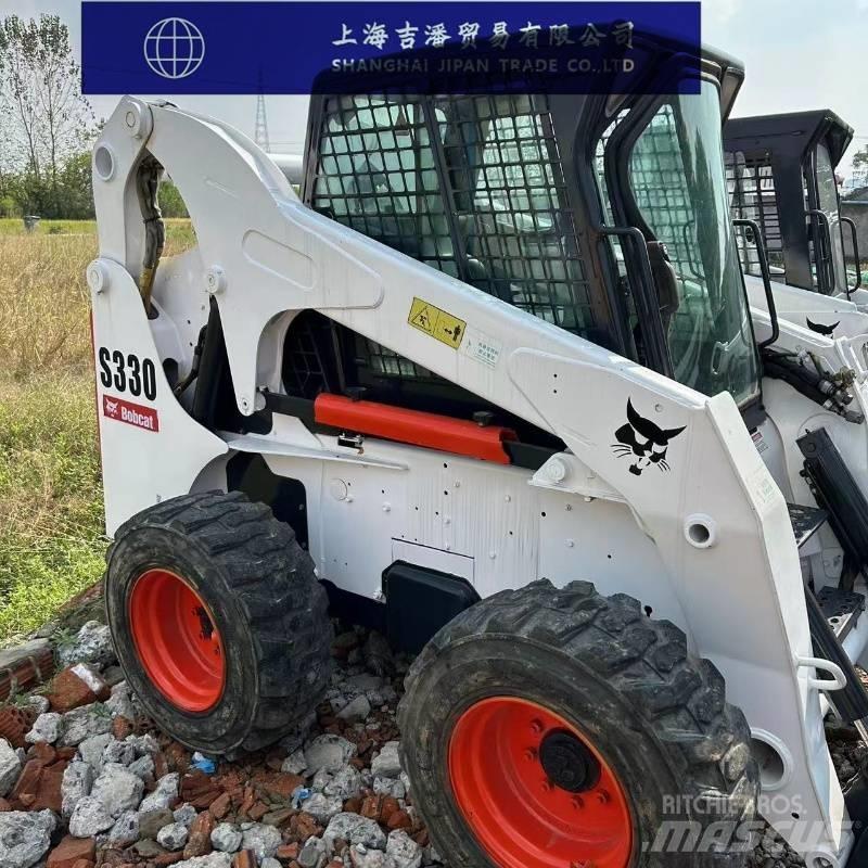Bobcat S 330 Lietoti riteņu kompaktiekrāvēji