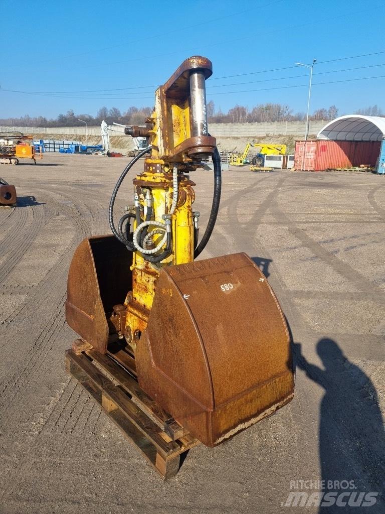 Liebherr 600 MM Pašgrābji