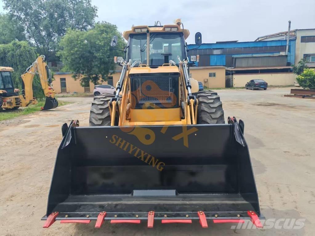 JCB 4 CX Ekskavatori-iekrāvēji