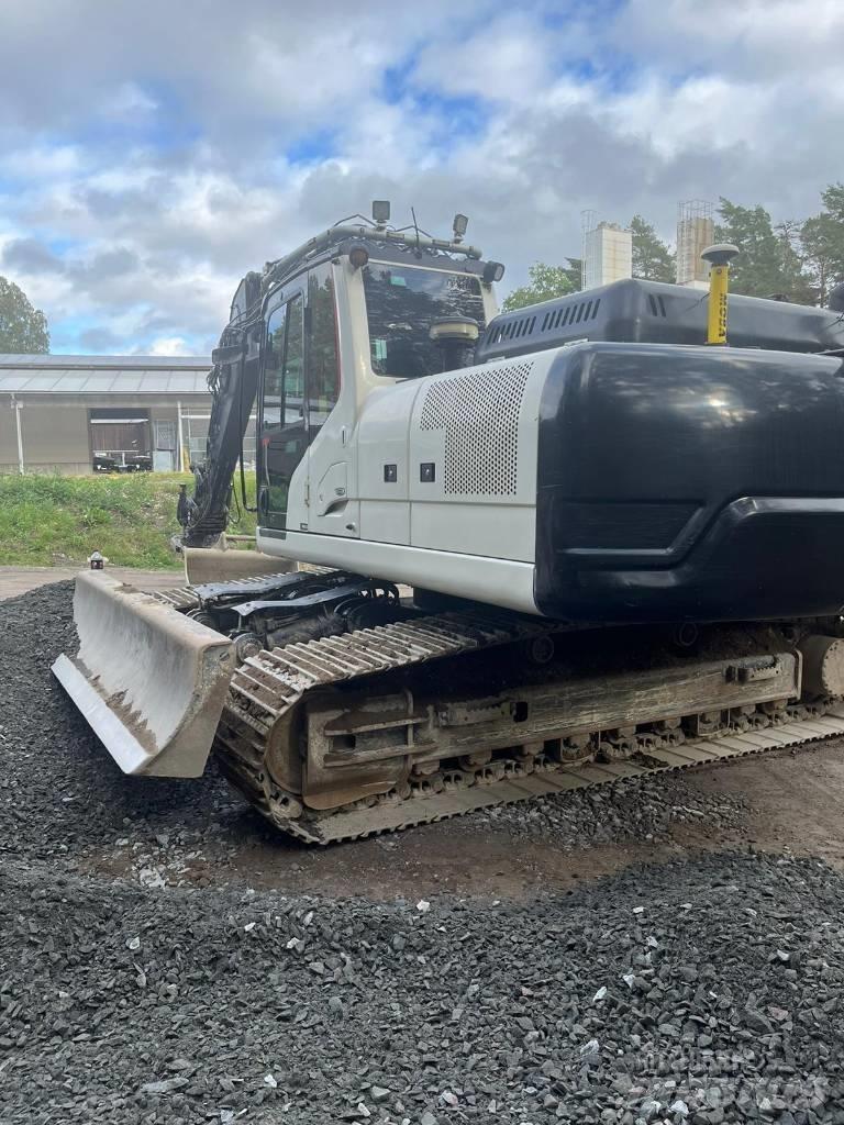 Hidromek HMK 220 LC Kāpurķēžu ekskavatori