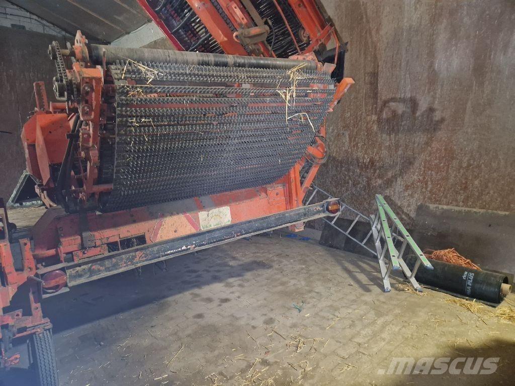 Amac F2 Kartupeļu novākšanas kombaini