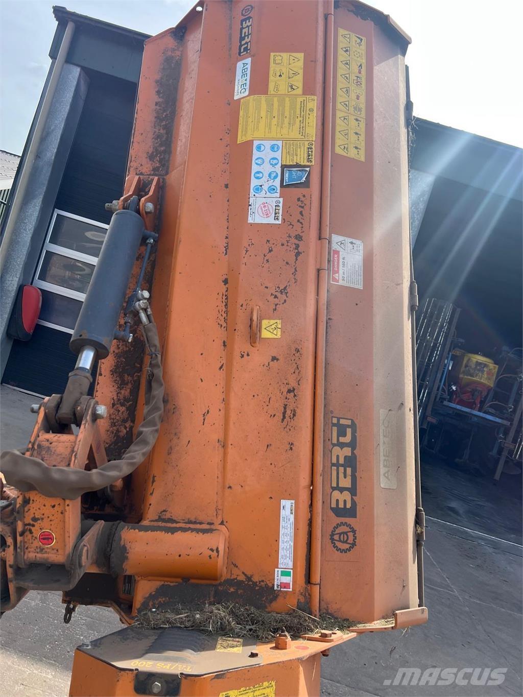 Berti TAPS 200 Mauriņa pļāvēji nelīdzenai videi