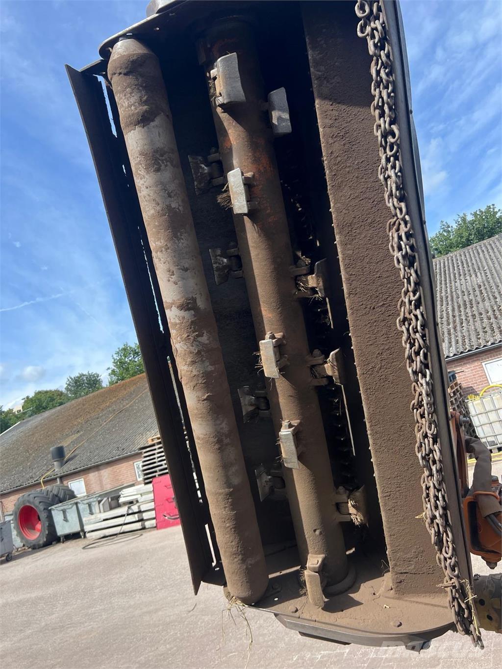 Berti TAPS 200 Mauriņa pļāvēji nelīdzenai videi