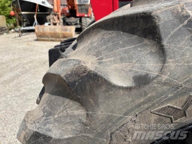Case IH 1255 XL Traktori