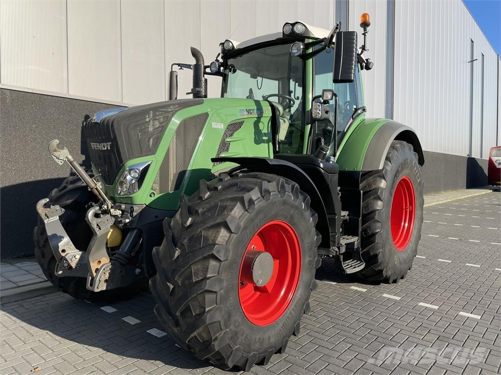 Fendt 826 Vario Traktori