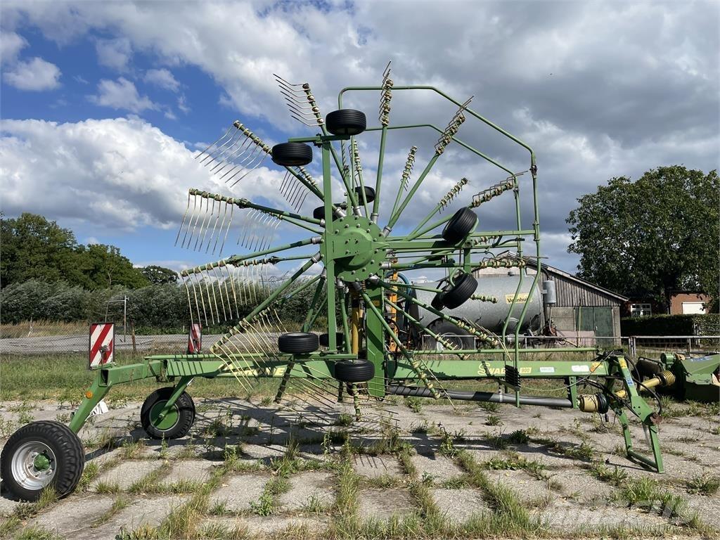 Krone Swadro 900 Grābekļi un siena ārdītāji