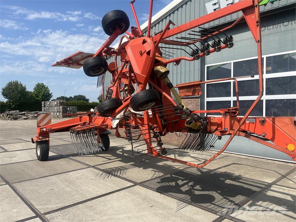 Kuhn 7302 DL Grābekļi un siena ārdītāji