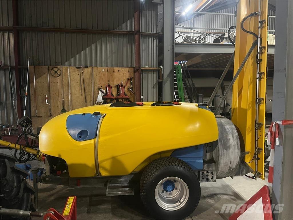  KWH Mistral 1500 Piekabināmie smidzinātāji(miglotāji)