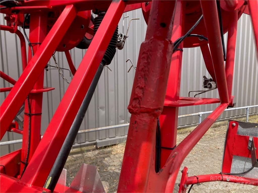 Lely Lotus 1020 Grābekļi un siena ārdītāji