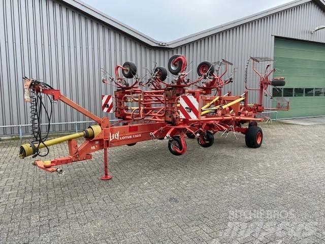 Lely Lotus 1325 Grābekļi un siena ārdītāji
