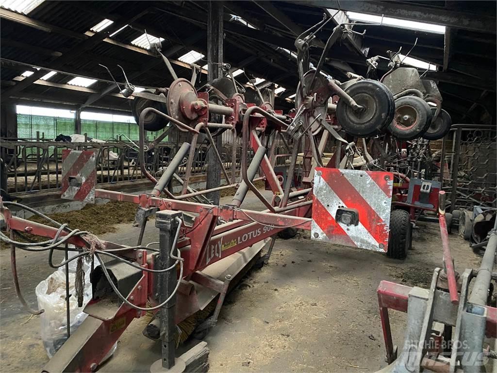 Lely Lotus 900 Grābekļi un siena ārdītāji