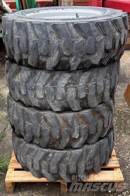  Set BKT 27x8.50-15 Riepas, riteņi un diski