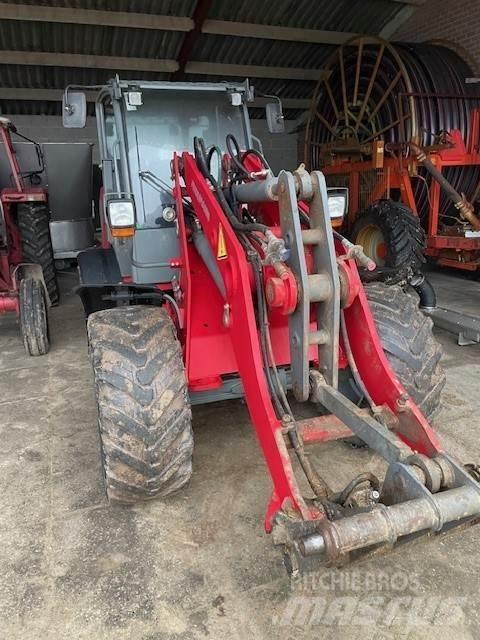 Weidemann 4080 LP Frontālie iekrāvēji un ekskavatori