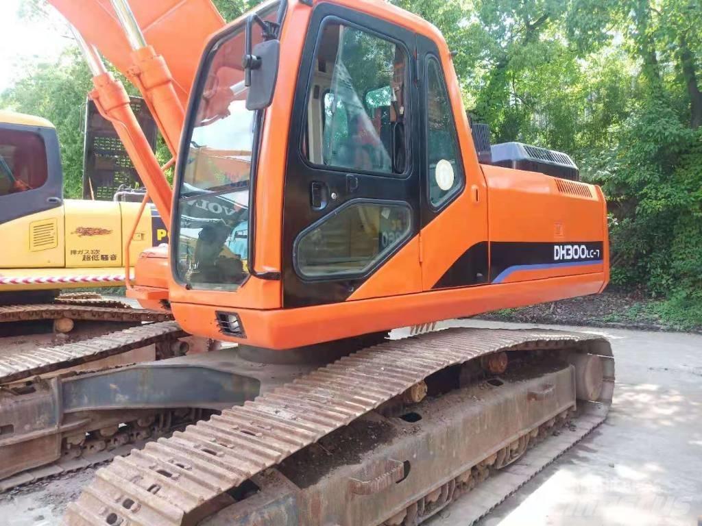 Doosan DH 300 LC-7 Kāpurķēžu ekskavatori