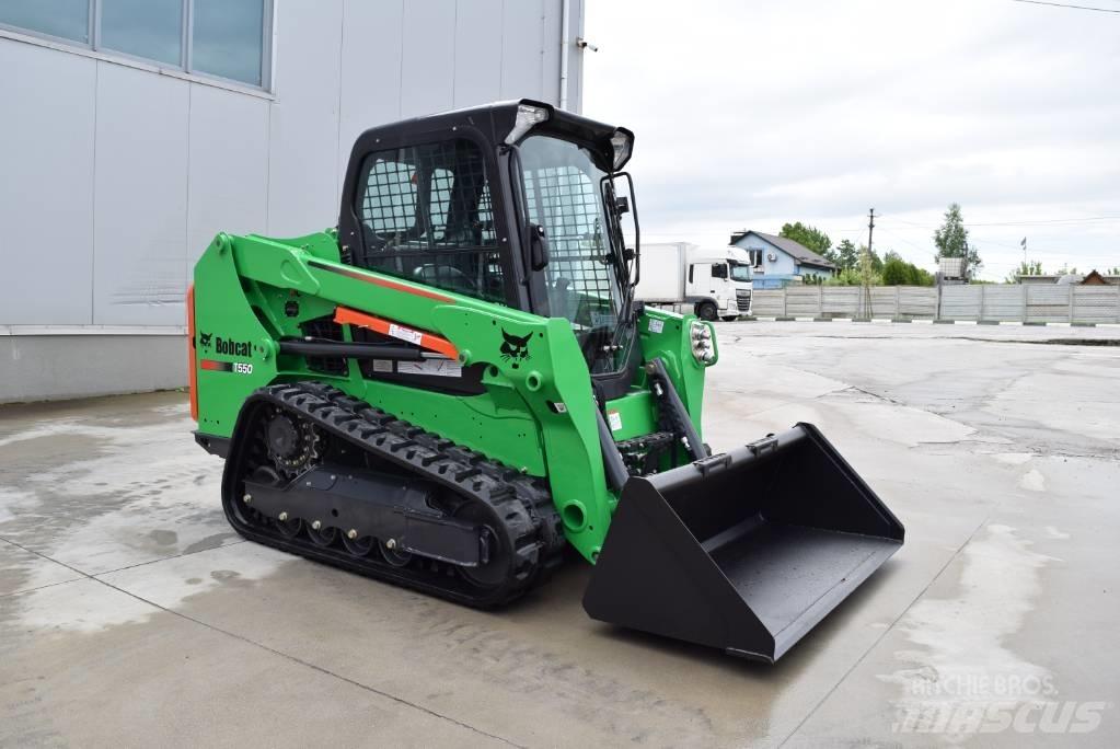 Bobcat T 550 Lietoti riteņu kompaktiekrāvēji