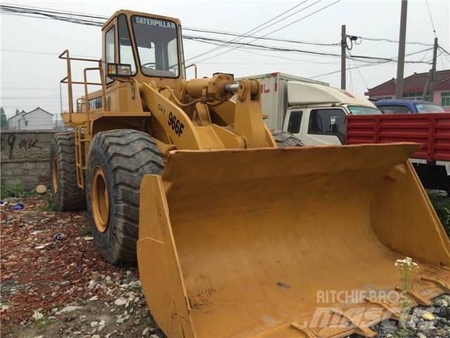 CAT 966 F Iekrāvēji uz riteņiem