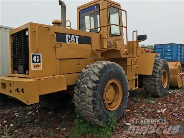 CAT 966 F Iekrāvēji uz riteņiem